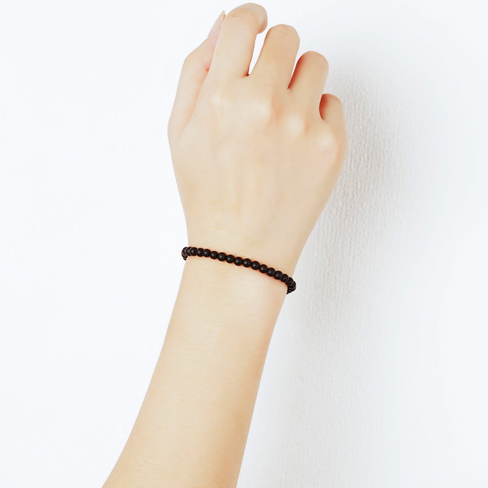 Adjustable 4mm bracelet - Black Agate